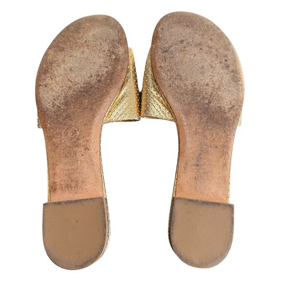 Chanel Gold Laminated Lambskin CC Logo Slide Sandals Mules Size 40 - Picture 10 of 11